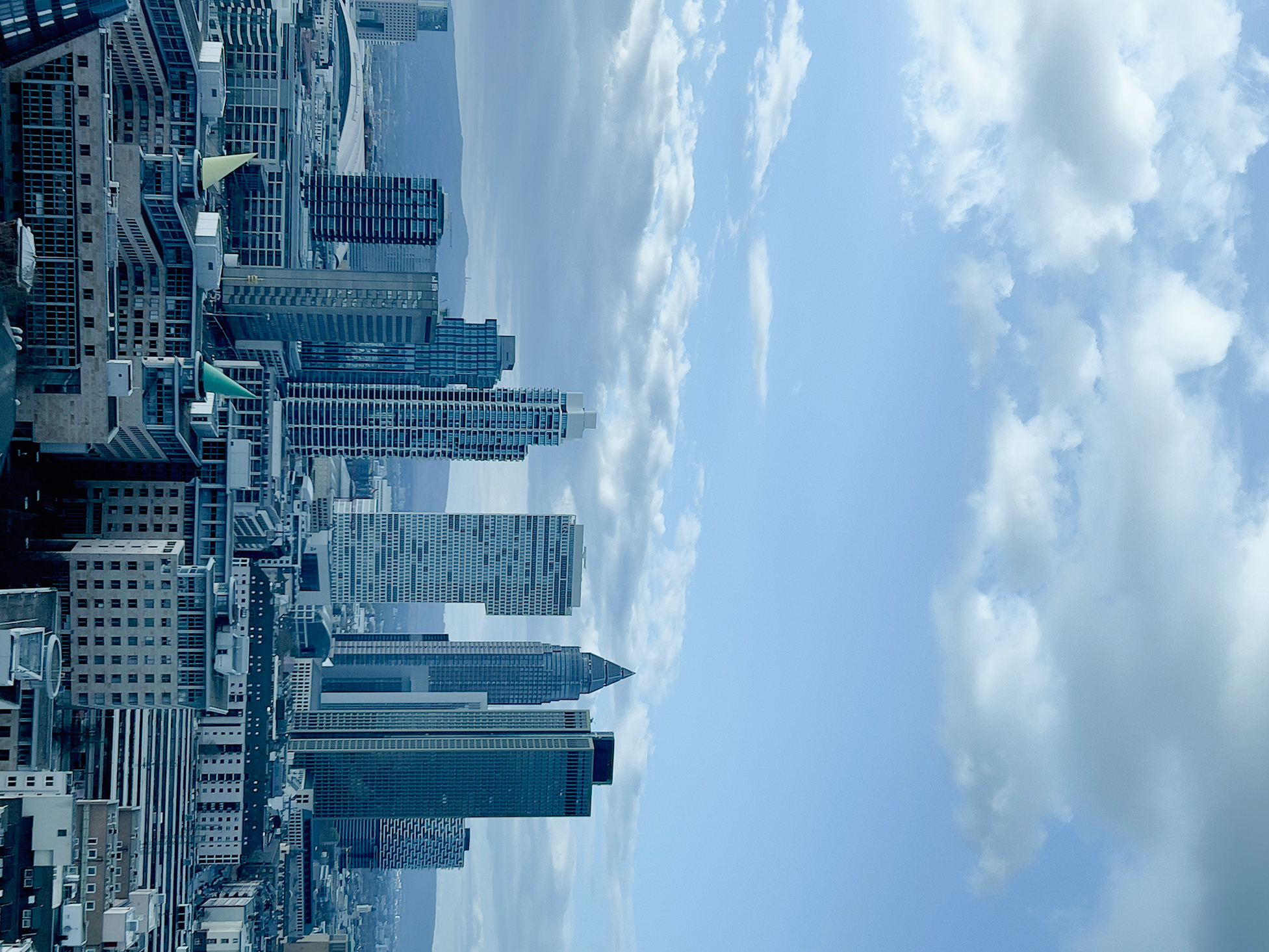 Latent Lab Frankfurt Skyline